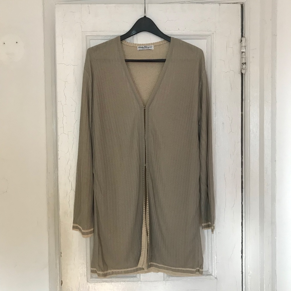 Salvatore Ferragamo Women's knit cardigan (XL)